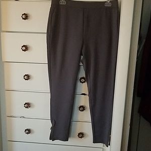 Iman leggings NWOT.